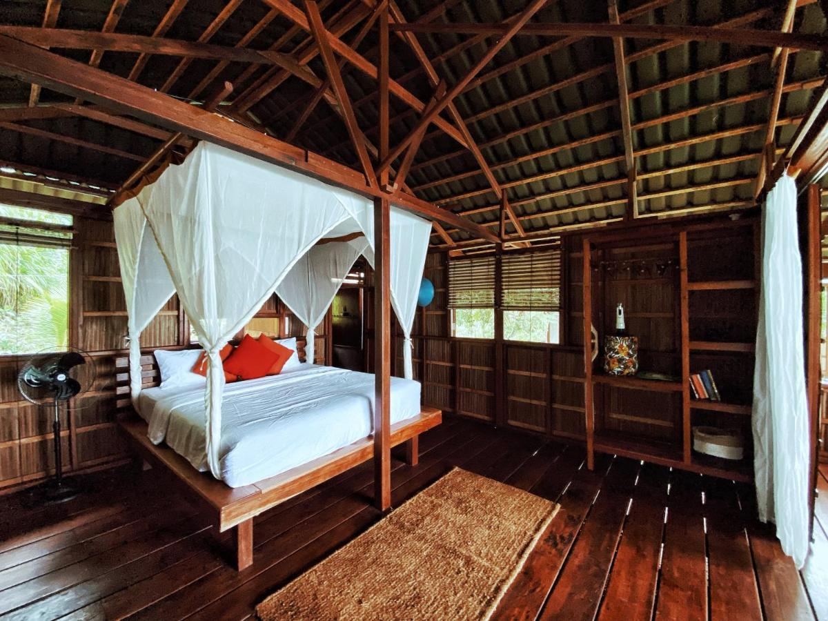 Raja Ampat Eco Lodge Tapokreng 外观 照片